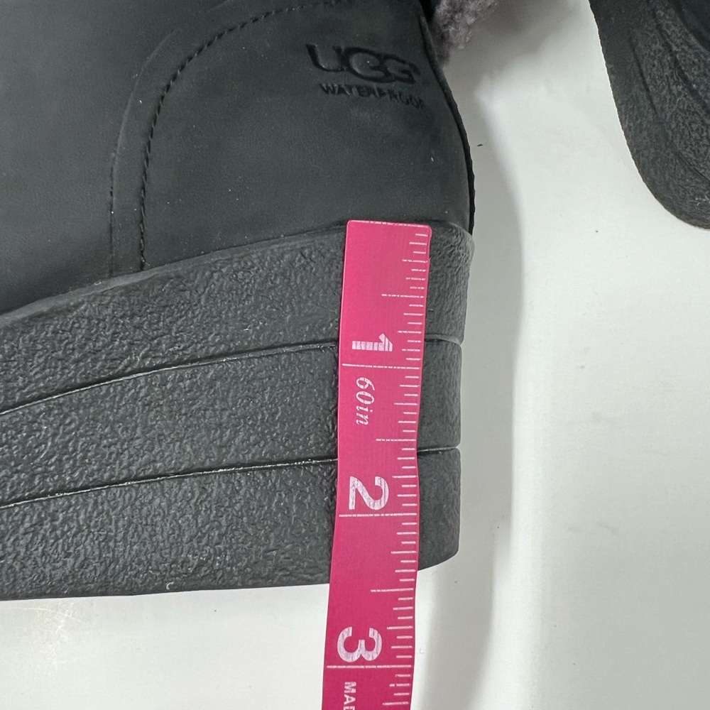 Ugg Zea wedge boot - Picture 13 of 13